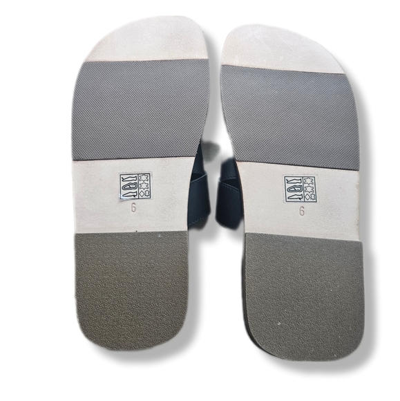 NEW! Free People, Sloan Buckle Sandal - Picture 5 of 5